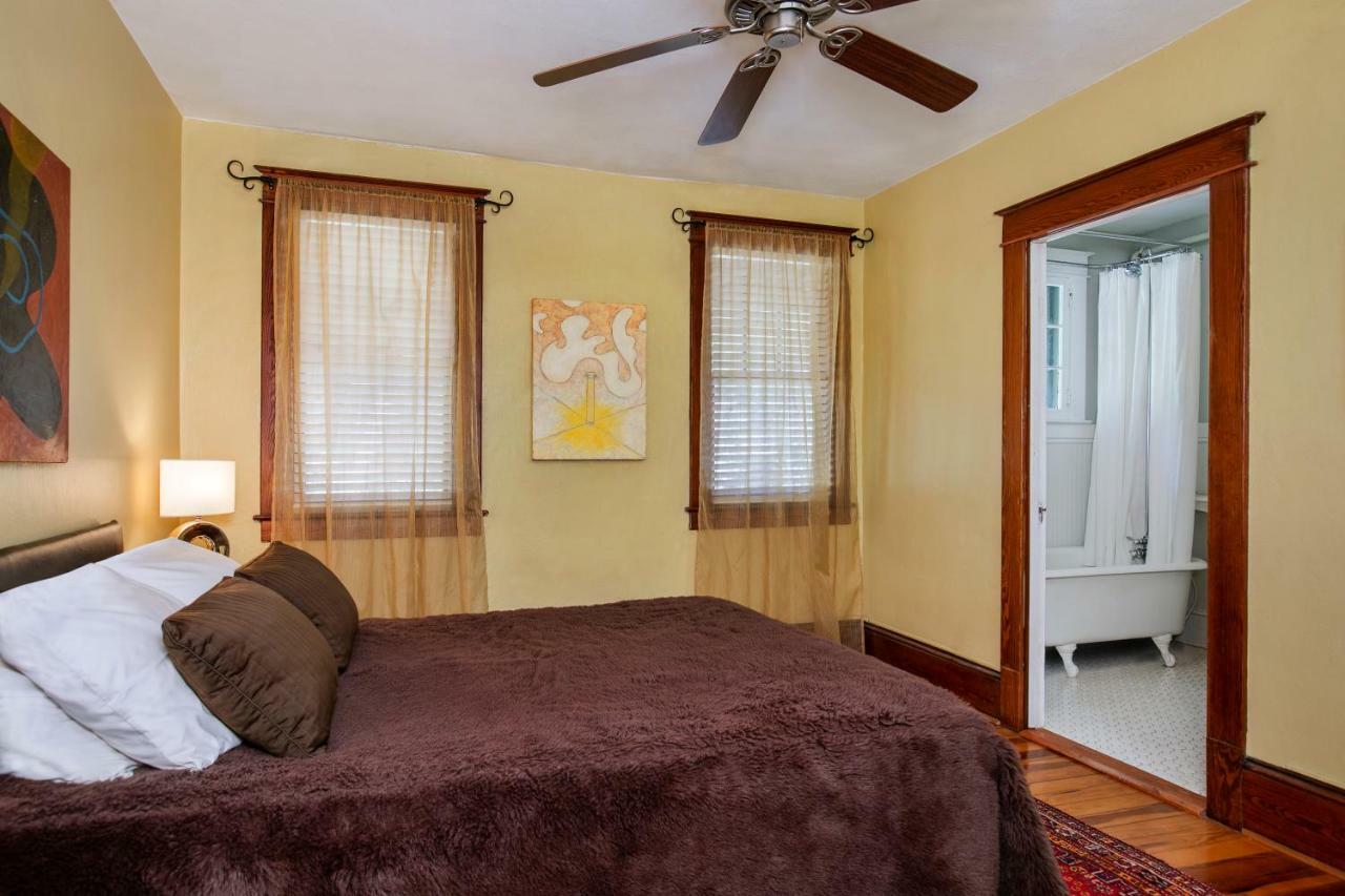 Adora Inn Mount Dora Extérieur photo